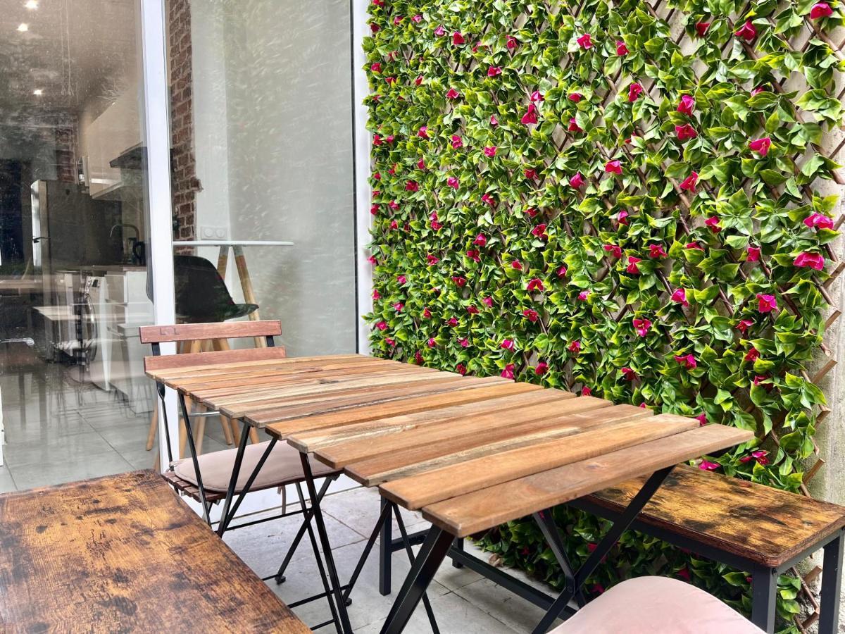 Rare! Private Garden In Paris, Close To Sacre Coeur Basilica! Exterior foto